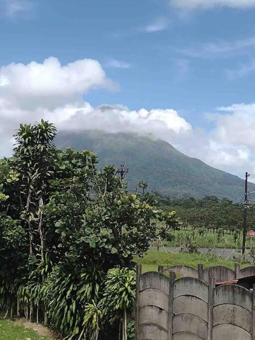 Appartamento Apartamento Vista al Arenal La Fortuna Esterno foto
